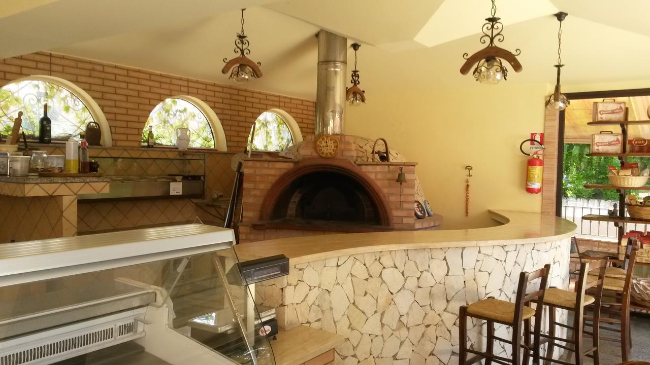 Hotel La Pineta Joppolo Экстерьер фото